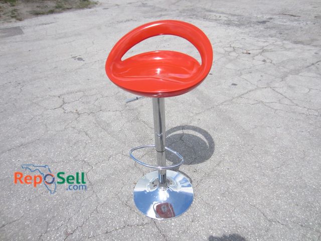 Lot 31-1194 - Agnes Adjustable Bar Stool, Metal and Plastic