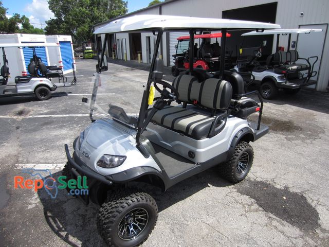 Lot 31-1009 - 2025 Icon I40L Golf Cart