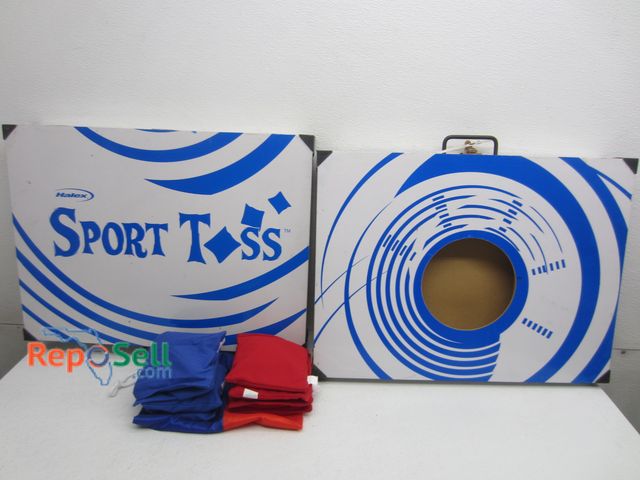 Lot 31-3213 - (2) Cornhole Boards And Bags 35.5"x23.25"