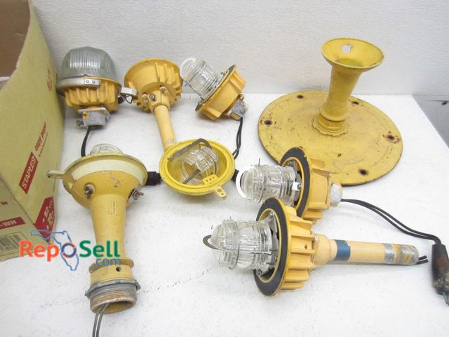 Lot 31-9417 - Lot of Crouse-Hinds vintage airport lighting; housings, insulators, bulbs, etc.