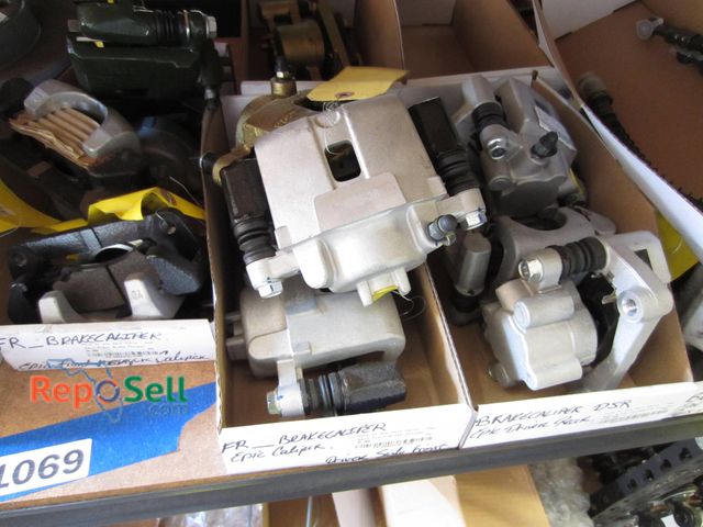 Lot 31-1069 - Disc Brake Calipers And Rotors For Hole In One Golf Carts And Epic Models