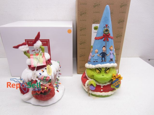 Lot 31-8201 - (2) Grinch Xmas Decorations