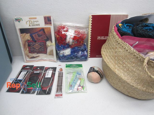 Lot 31-6301 - Knitting Books, Yarn, Supplies &amp; Tote