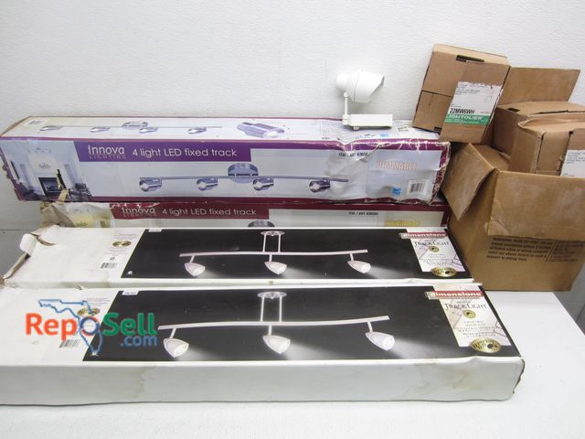 Lot 31-3582 - (12) Track Lights: (2)  Hampton Bay, (2) Innova And (8) Lytespan - All Appear New