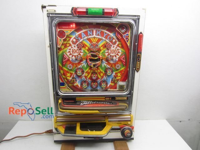 Lot 31-9169 - Sankyo Pachinko Machine 33" H - Power On