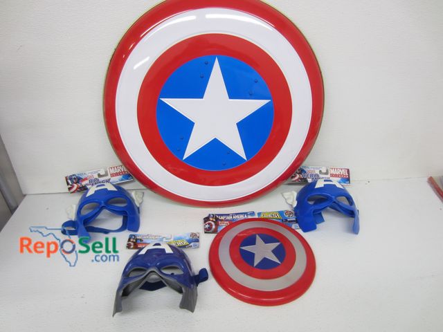 Lot 31-1231 - Captain America Lot: Large metal shield, frisbee, face masks.