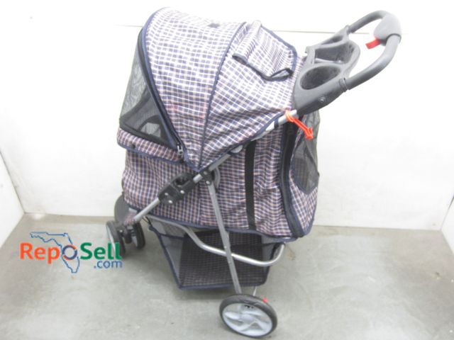 Lot 31-6214 - Doggie Stroller and Small Dog Carry Backpack