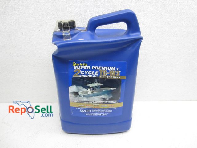 Lot 31-1256 - 2.5 gallon GTCW3 Super Premium 2 Cycle Oil, Sealed