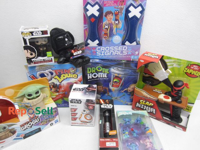 Lot 31-2090 - Lot of Games: Star Wars, Crossed Signals, Drone Home, etc.