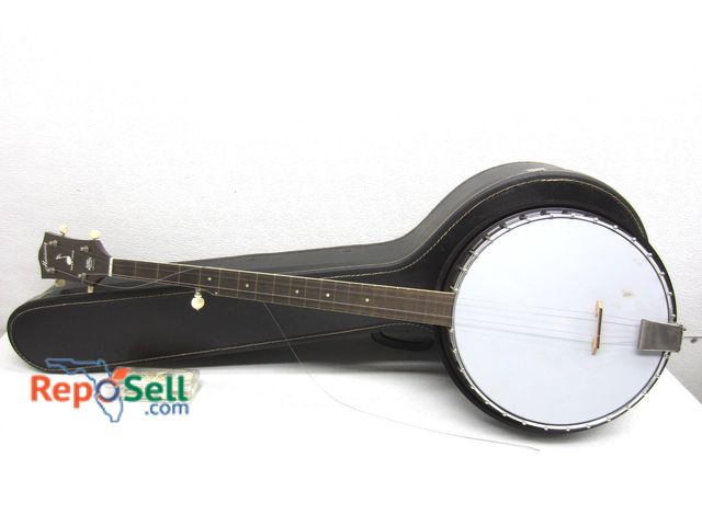 Lot 31-3289 - Harmony Reso-Tone Banjo with hard case. Made in USA