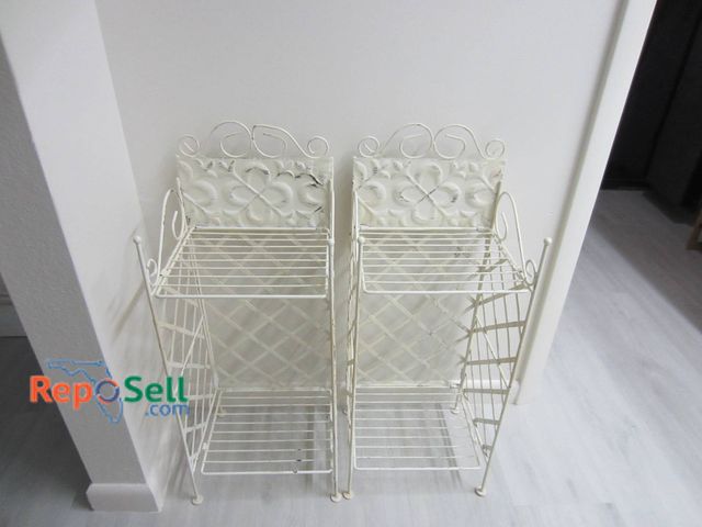 Lot 31-8620 - (2) White Metal Decorative Folding Shelves With Floral Pattern