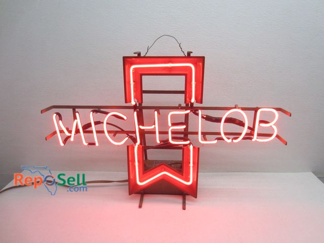 Lot 31-6306 - Vintage Original Anheuser Busch Everbrite Michelob Neon Sign, 29"x20", Powers On