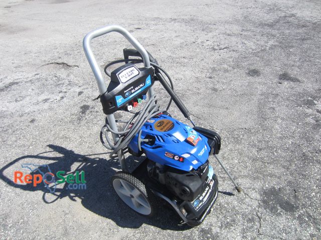 Lot 31-8344 - Subaru 3100psi Gas Pressure Washer w/Wand &amp; Hose- Has Compression