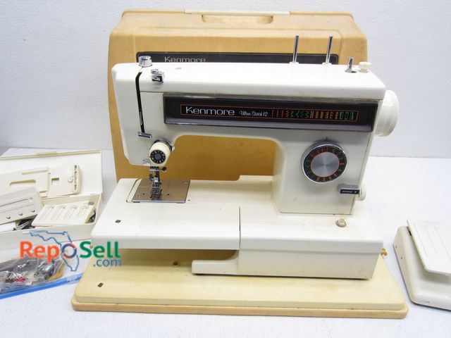 Lot 31-7498 - Kenmore Ultra Stitch 12 Sewing Machine w/Accessories - Powers On
