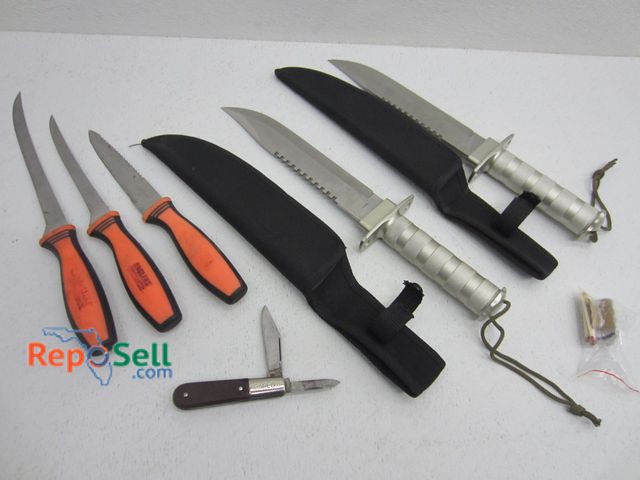 Lot 31-1360 - (6) Knives various sizes.