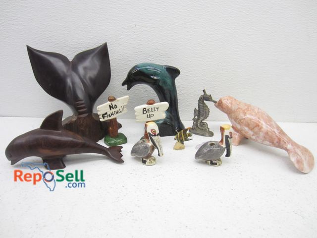 Lot 31-9345 - Nautical/Tropical Sea life FL Décor Lot, Various Materials &amp; Sizes