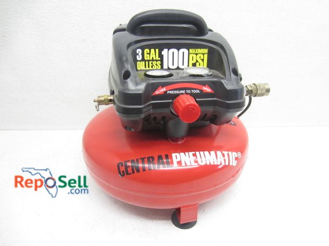Lot 31-7129 - Central Pneumatic 3 Gallon Compressor 100 PSI - Power On, Builds Pressure