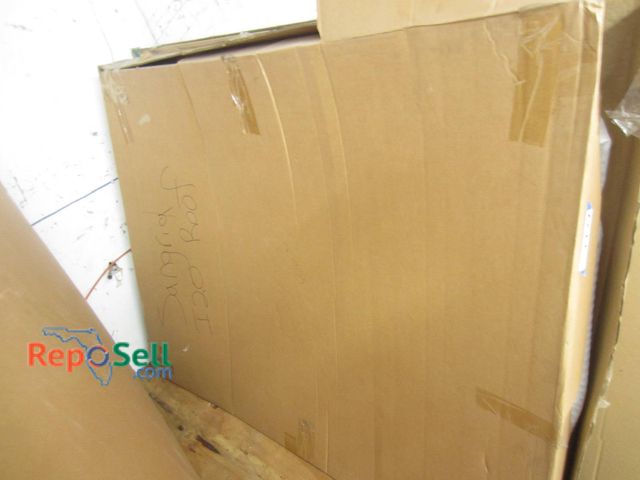 Lot 31-1127 - New Sangria Top For I-20 Golf Cart, Two Passenger, Includes Roof Support, Factory Boxed