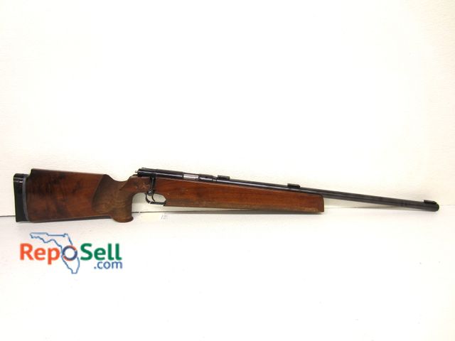 Lot 31-3307 - Anschutz Model Match 54 .22LR Bolt Action Rifle with 26" Heavy Barrel.