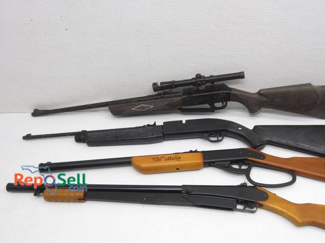 Lot 31-2102 - (4) BB Guns: Air Crosman, Daisy, John Wayne, etc.