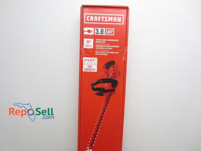 Lot 31-1112 - New Craftsman 3.8 AMP 22" Corded Hedge Trimmer With Power Saw #CMEHTS8022