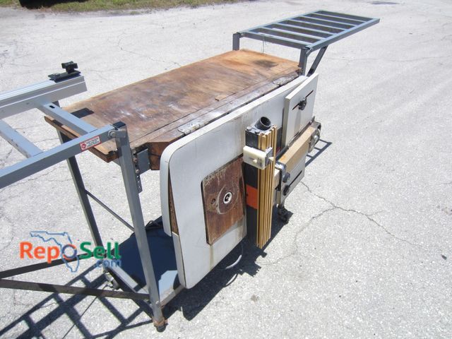 Lot 31-1408 - Routing Table w/Porter Cable Router: Sides Fold Out, 9' 2" Fully Extended, Table Arm Needs Repair - ...