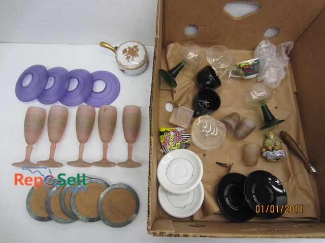 Lot 31-5171 - Vintage Estate Collectibles: Cordial Glasses, Tea Plates, Coaters, Etc.