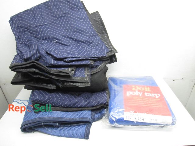 Lot 31-9374 - New Tarp 17' x 24', Various Moving Blankets &amp; Tote