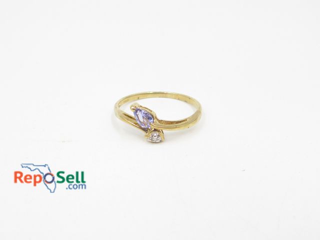 Lot 31-9006 - 10K Yellow Gold Tanzanite Diamond Ring Size 6.75 - 1.3g total