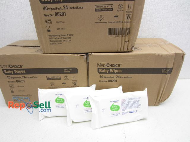 Lot 31-3384 - (72) Packs Baby Wipes Medi Choice 88201 - (3) Cases