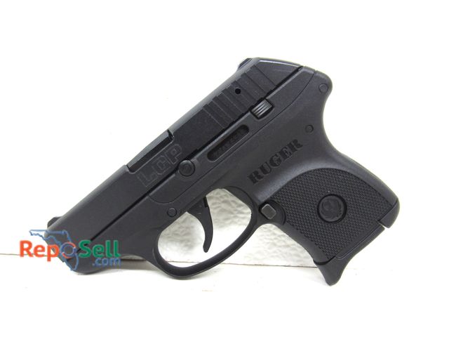 Lot 31-8040 - New Ruger LCP .380 Auto Semi-auto pistol with (1) 6rd magazine, Pocket Holster.