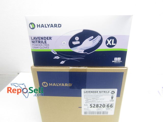 Lot 31-9249 - (2300) XL Halyard Nitrile Purple Exam Gloves, #52820