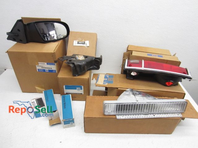 Lot 31-9287 - NOS GM Car/Truck Parts 1980's - 1990's