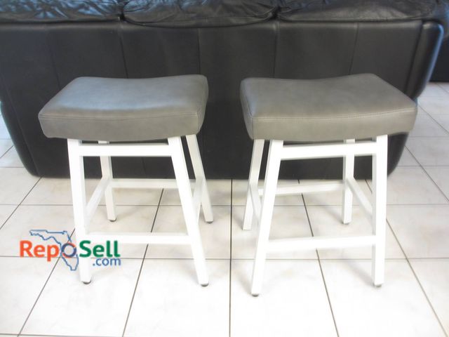 Lot 31-8557 - Bar Stools With Gray Cushioned Seats And White Wooden Base -Seats measure approx 16 inches W by 24 i...