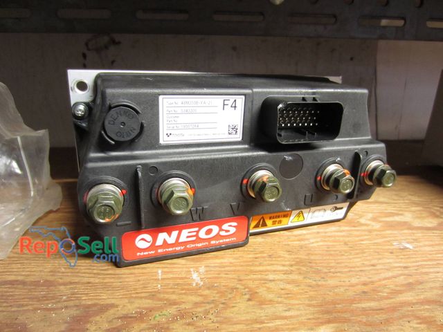Lot 31-1043 - Toyota NEOS Type 48M350B-FA-21 Power Unit Module Serial 19007264