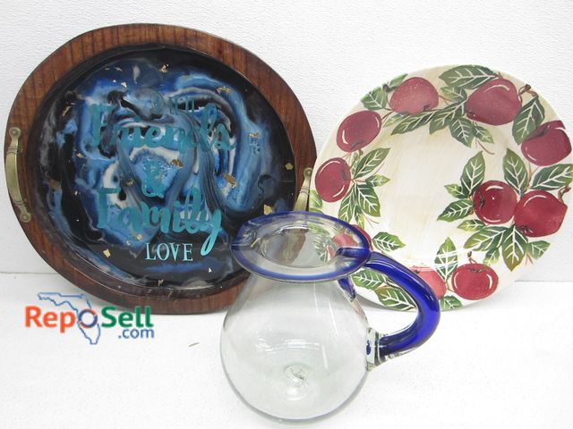 Lot 31-2367 - Estate Lot: Wood/Acrylic Platter, Bowl made in Italy, Drink Glass Pitcher