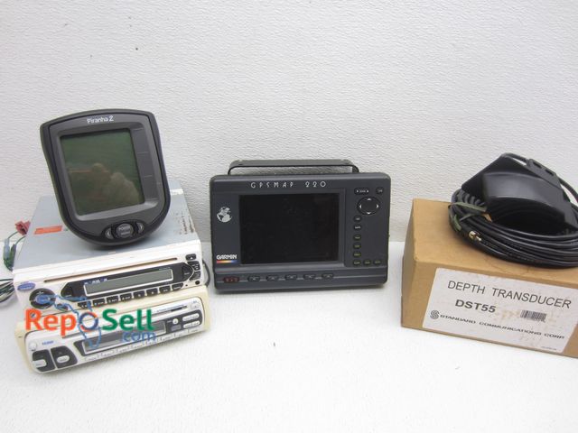 Lot 31-6069 - Garmin GPS 220 (Standard Depth), Hummingbird Piranha2, &amp; (2) Radios
