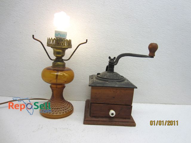 Lot 31-5179 - Vintage Lamp And Coffee Grinder - Power On