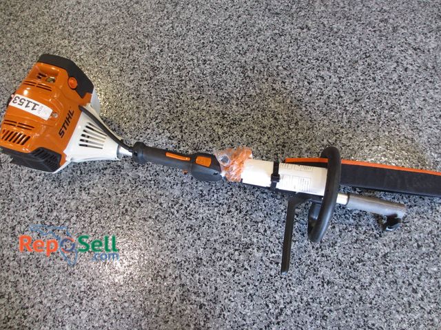 Lot 31-1153 - New Stihl KM 91R gasoline power head featuring a robust multi-tool capability design. Powered by a g...