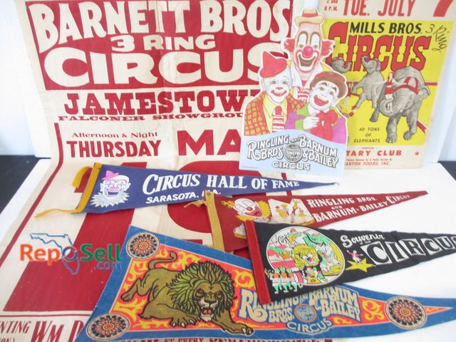 Lot 31-1270 - Assorted Vintage Circus Memorabilia; Posters (Paper and Cardboard) and Pennants