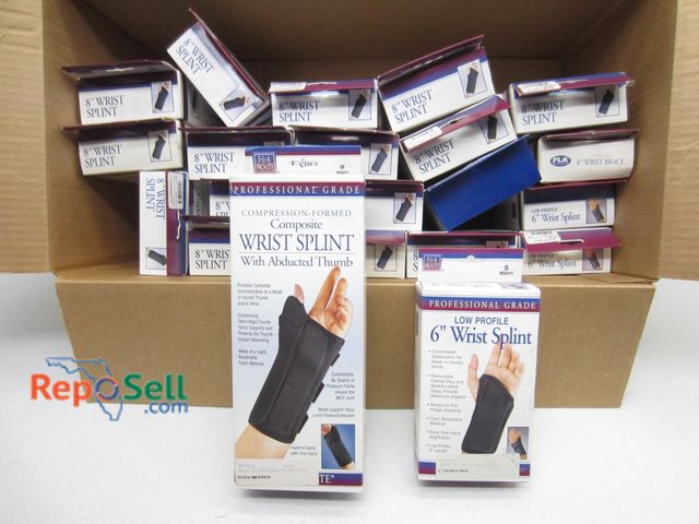 Lot 31-6456 - (21) Wrist Splints/Braces FLA Orthopedic, Assorted Sizes