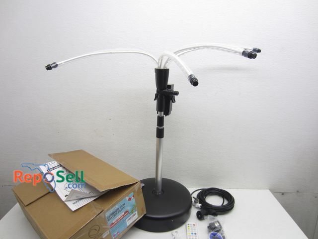 Lot 31-4513 - New LED Light Stand Mister w/Remote