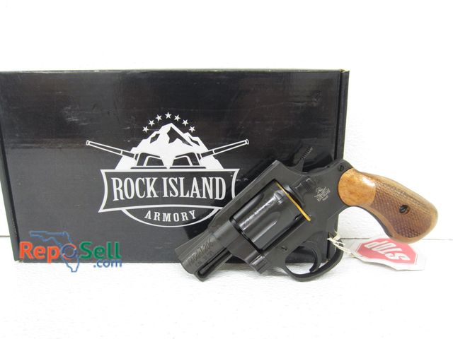 Lot 31-1032 - New Rock Island Armory Model 206 .38 Special 6-Shot Cylinder Parkerized Finish 2" Barrel