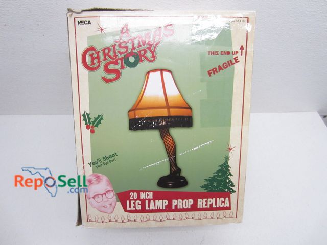 Lot 31-9134 - Neca 20" H Replica Leg Lamp Prop with Box