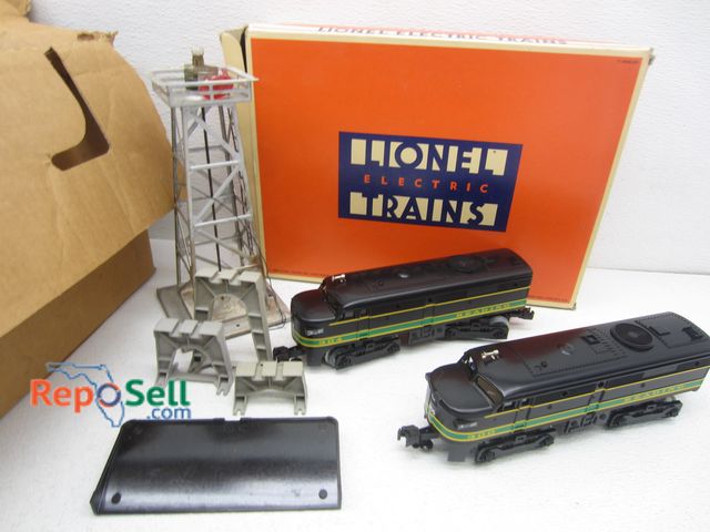 Lot 31-6116 - (9) Lionel Electric Trains: 5- Are Reading Co, A-A Diesel Engines, etc.