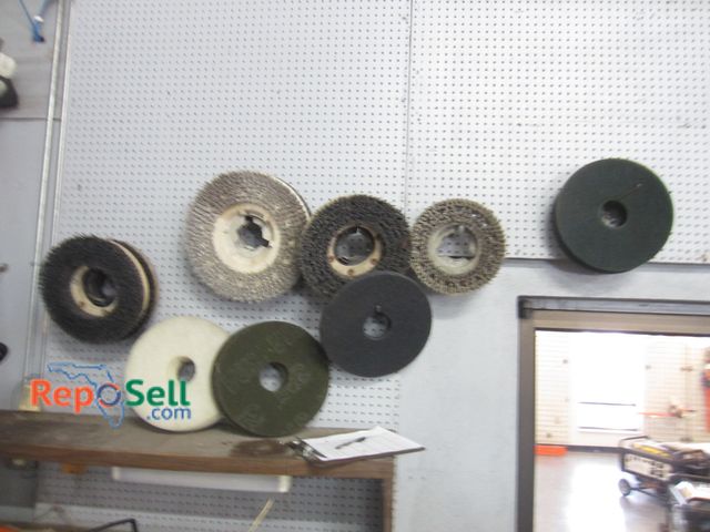 Lot 31-1056 - Floor buffer/scrubber attachments, approx (20)