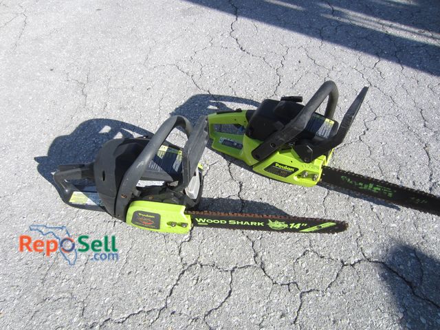 Lot 31-3149 - (2) Poulan Gas Chainsaws - Both Have Compression