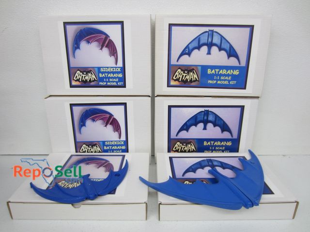 Lot 31-1221 - (6) Batman Batarangs and Sidekick Batarangs 1:1 scale with boxes