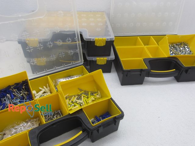 Lot 31-4115 - (4) Stanley Hardware Indexes - (2) have hardware