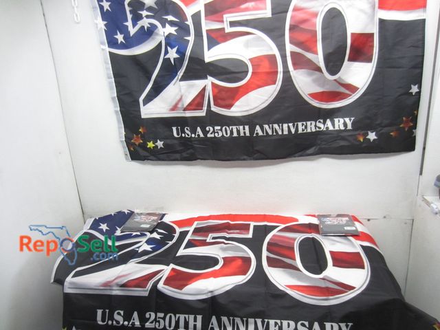 Lot 31-9252 - (4) New 250th Anniversary Flags 3'x'5, (2) are sealed.